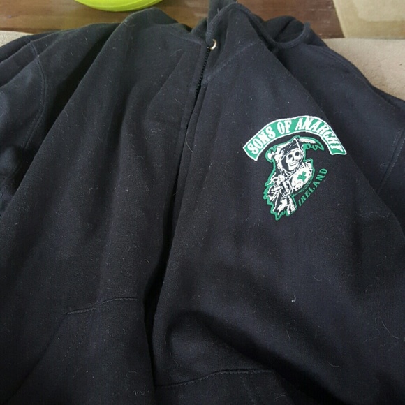 Zip-up Hoodie