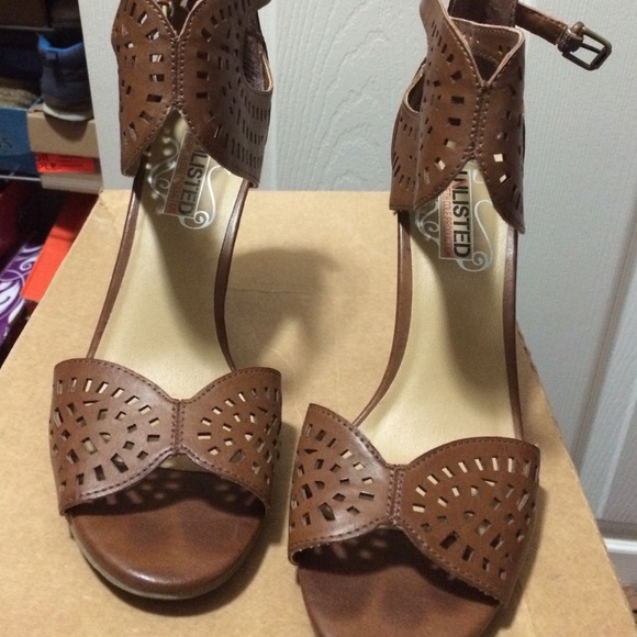 Unlisted high heels
