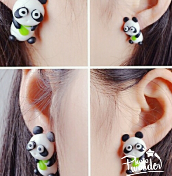 Jewelry - 💠BOGO FREE💠🆕🐼Adorable 3D panda earrings 🆕🐼