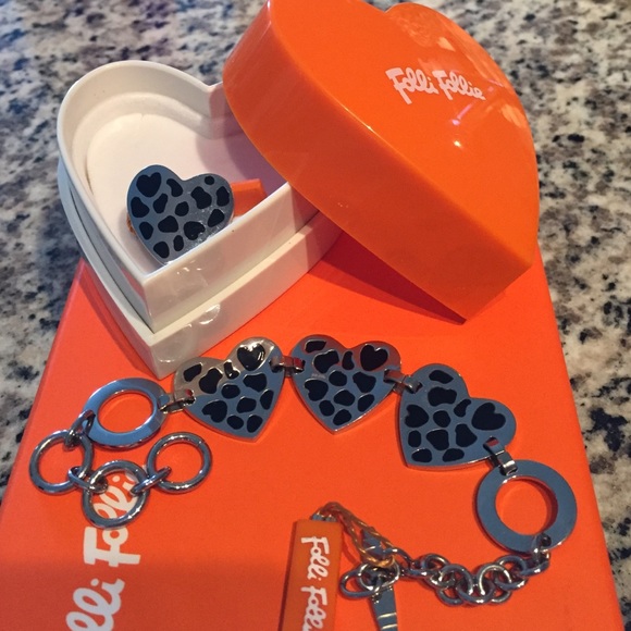 Folli Follie Accessories - 🎉PRICE ⬇️⬇️🎉Folli Follie Ring and Bracelet