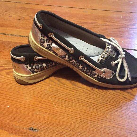 Sperry boat shoes