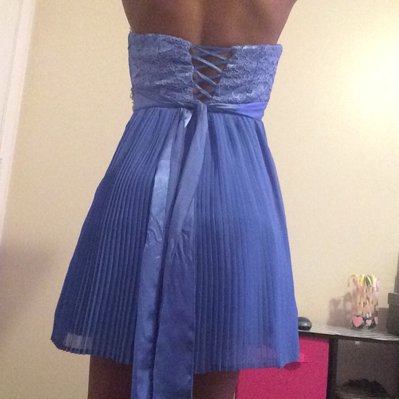 Party/prom dress - Picture 3 of 4