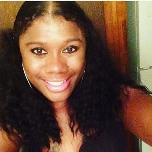 Meet your Posher, Candice