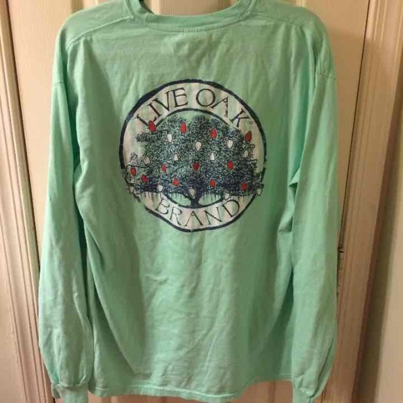 Live Oak Brand pocket tee