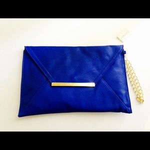 Forever 21 blue clutch