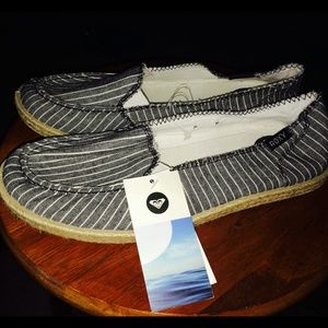 NWT Roxy black and white stripe espadrille flat 8