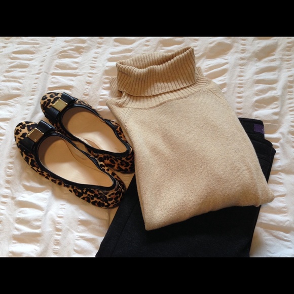 Lands End turtle neck sweater