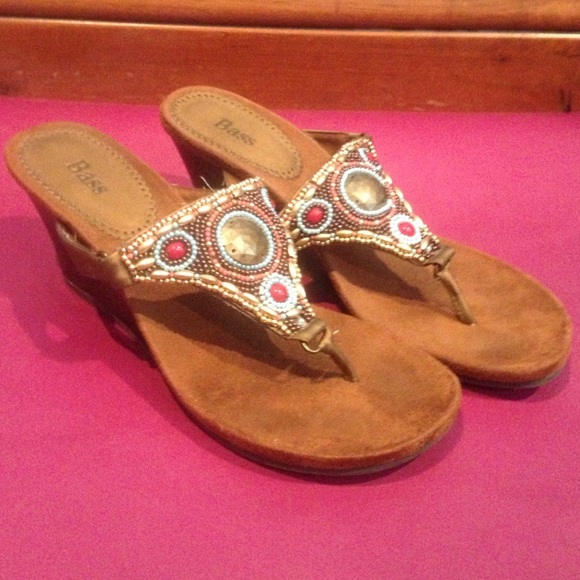 Heeled sandals- Beautiful Beading!!