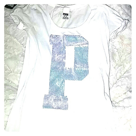 White VS PINK bling tee! XS