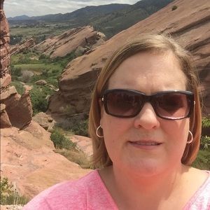 Meet your Posher, Annette