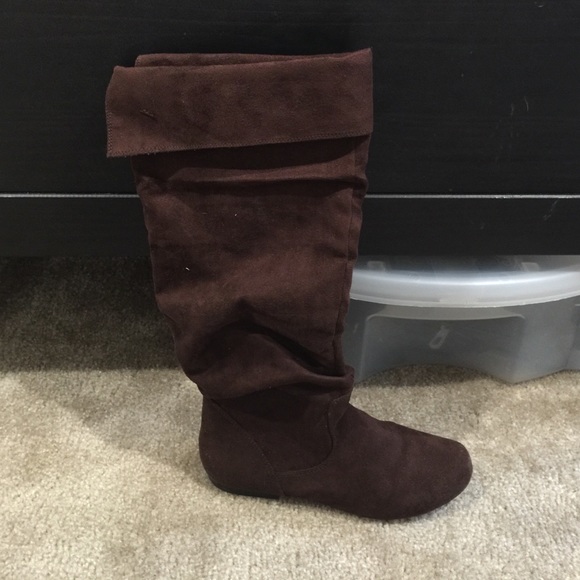 Brown faux suede boots