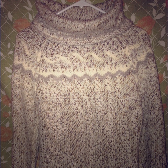 GAP Wool Sweater 🐿