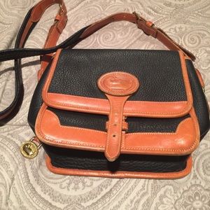 Small vintage Dooney & Bourke all weather bag