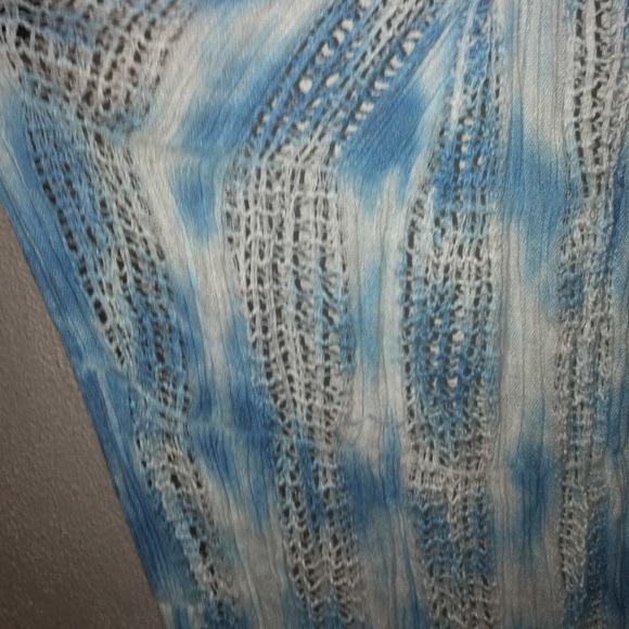 Scarf - Picture 3 of 3
