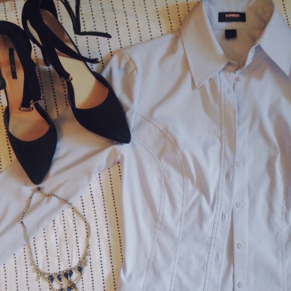 ❄️Winter Sale❄️ Express Strech Light Blue Blouse