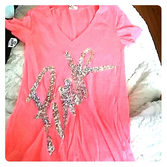 Vs PINK BLING tee! Neon pink XS!!