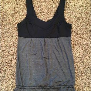Lululemon tank size 10
