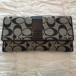 Coach wallet