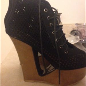 Moving to new york and in need of extra cash