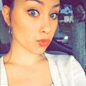 Meet your Posher, Aleah