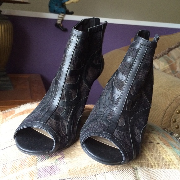 Lane Bryant - black heels