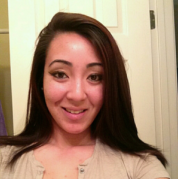 Meet your Posher, Amber