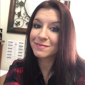 Meet your Posher, Kimberly