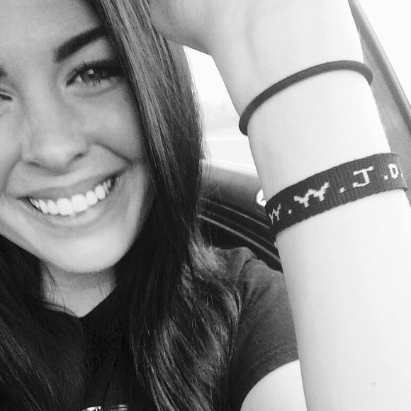 Meet your Posher, Chelsey