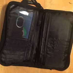 Thirty-One wallet