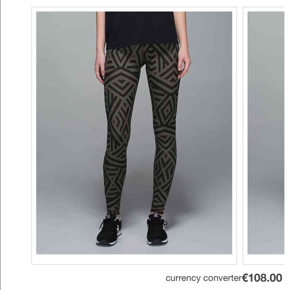 Lululemon green black chevron fatigue WunderUnder