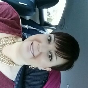 Meet your Posher, Robyn