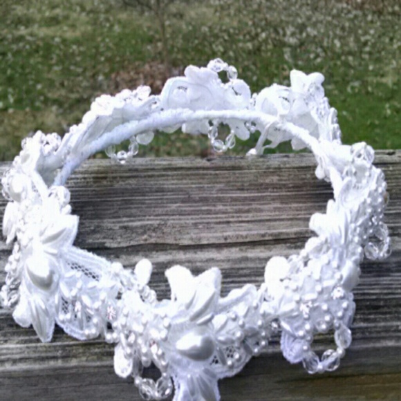NEW UNWORN Bridal Crown