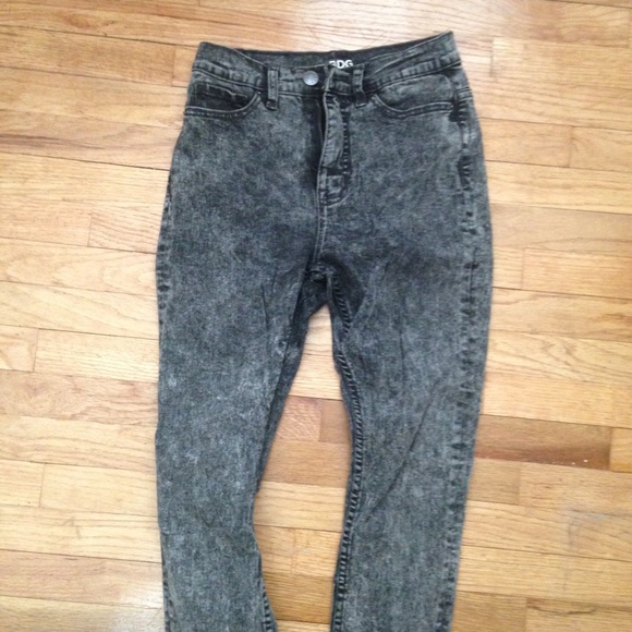 High waisted jeans
