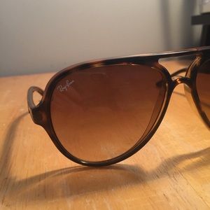 Tortoise Shell Ray-ban Sunglasses CATS 5000