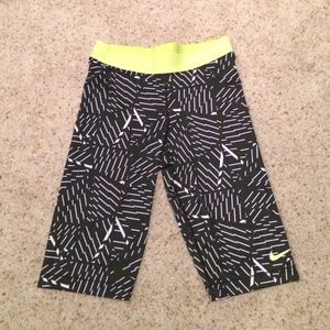Nike pro leggings neon green, black, and white