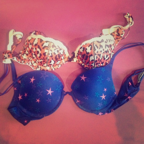 Set of 2: Victoria Secret Push Up Bras 32C