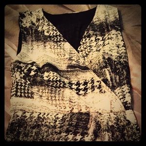 Faux wrap print dress ladies size small