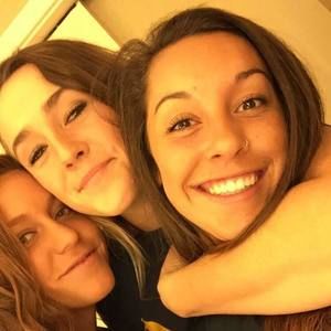 Meet your Posher, Mara