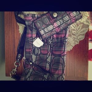 New coach purse and wallet