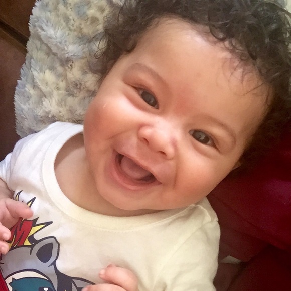 Meet your Posher, Cyndi - Picture 1 of 1