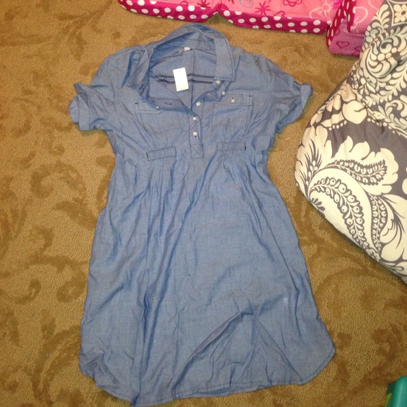 maternity dress