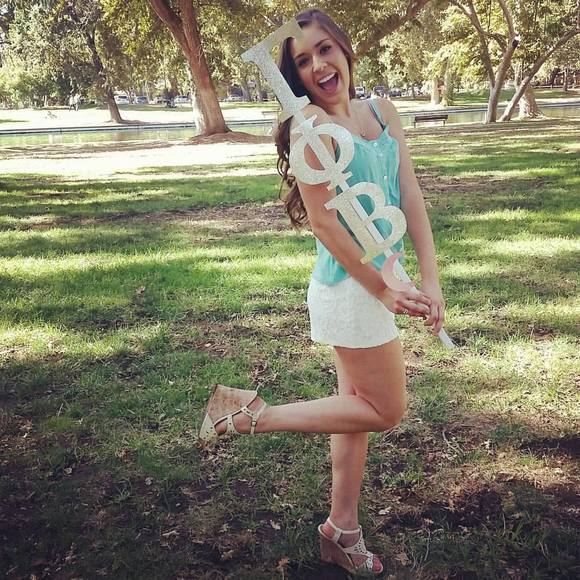 Meet your Posher, Alisa