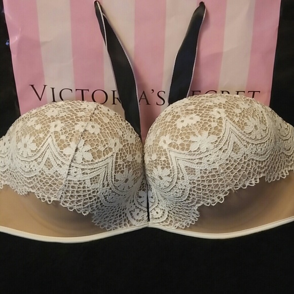 🚫SOLD🚫VICTORIA'S SECRET BOMBSHELL SET - Picture 3 of 3