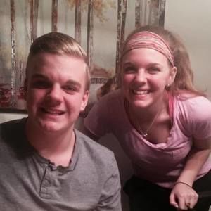 Meet your Posher, Marisa