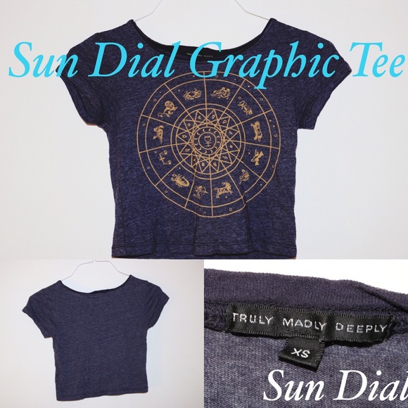 URBAN OUTFITTERS CROP TOP