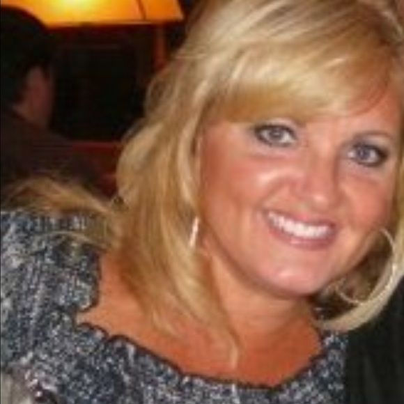 Meet your Posher, Charlene