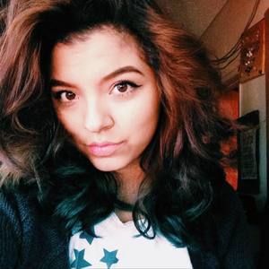 Meet your Posher, Noemi