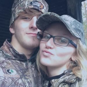 Meet your Posher, Halley