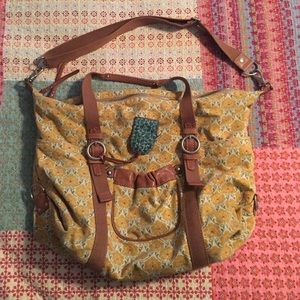 Fossil large travel bag and makeup bag