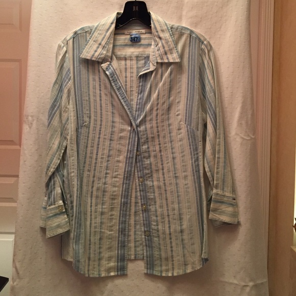 Banana Republic fitted shirt